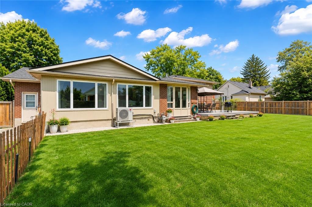 90 Mary Street Property Photo 42