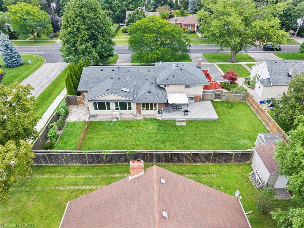 90 Mary Street Property Photo 43