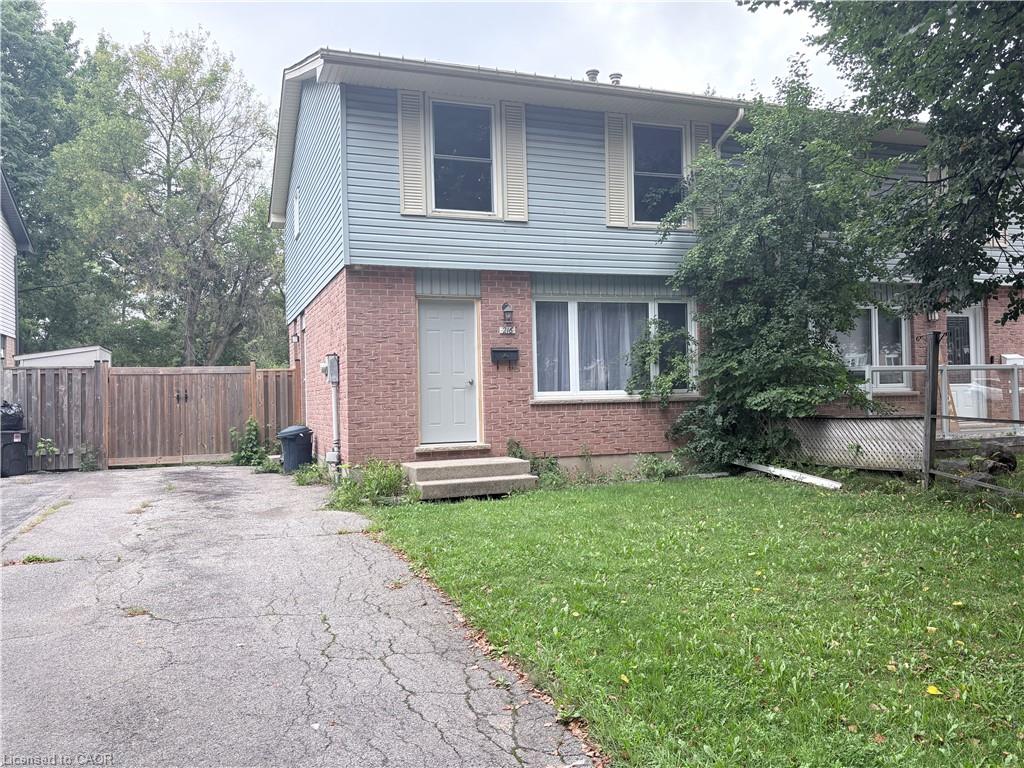 216 Brunswick Crescent Property Photo 1