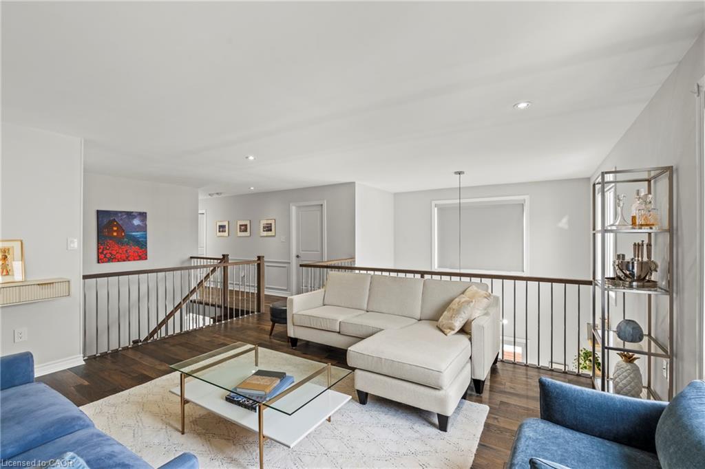 130 John Street W Property Photo 19