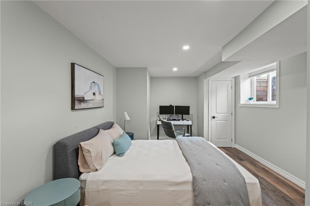 130 John Street W Property Photo 30