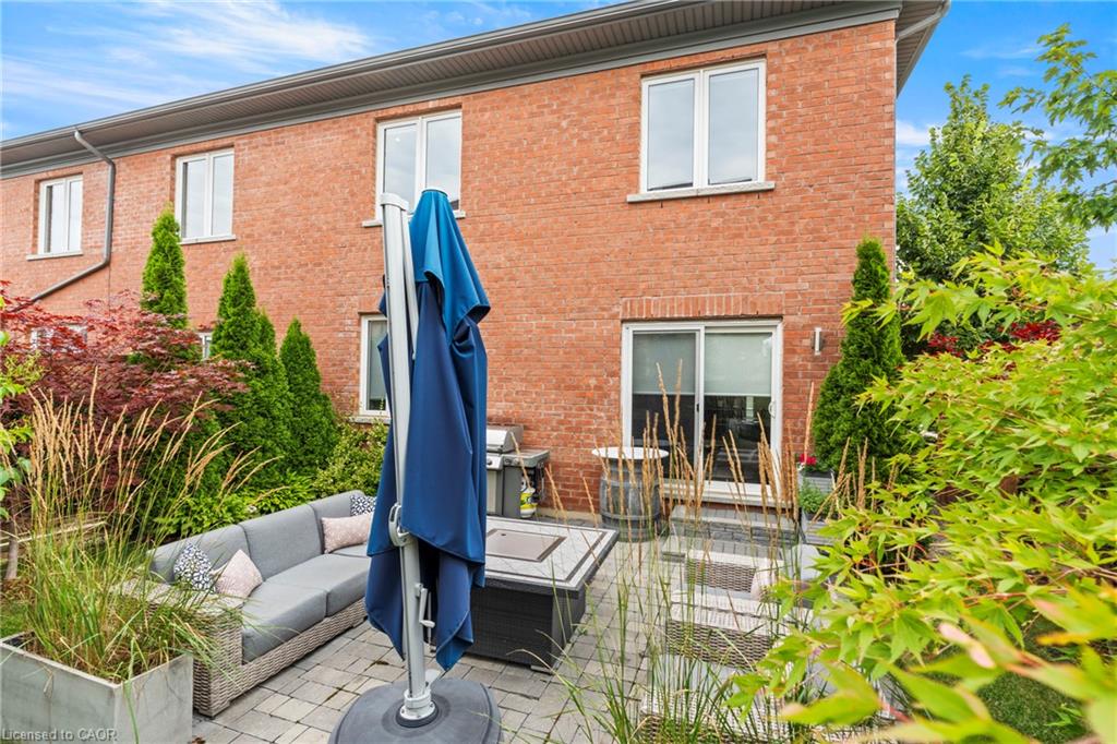 130 John Street W Property Photo 35