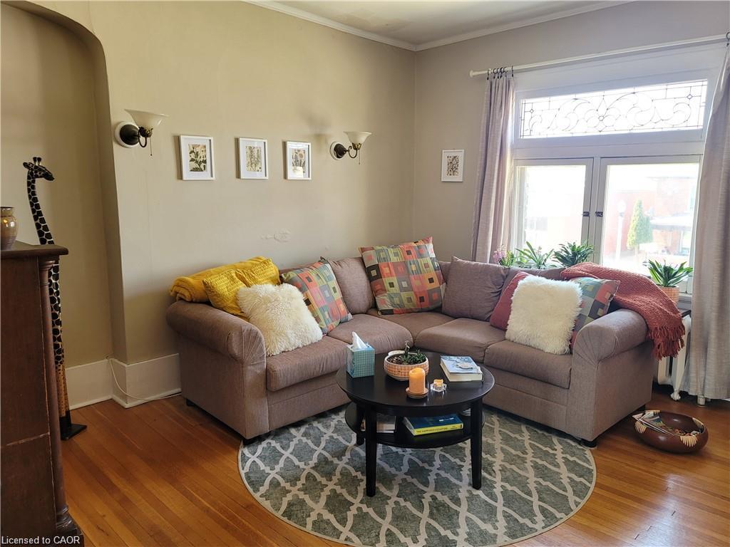 71 Norfolk Street N Property Photo 10