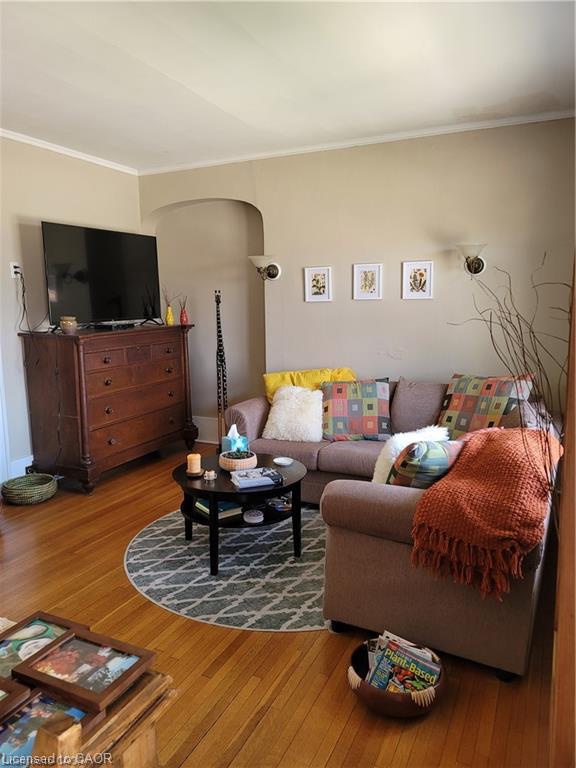 71 Norfolk Street N Property Photo 11
