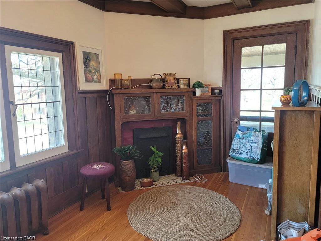 71 Norfolk Street N Property Photo 13