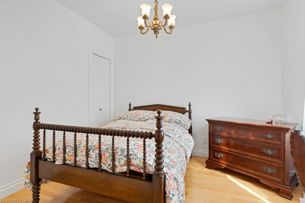 17 Queen Street Property Photo 12