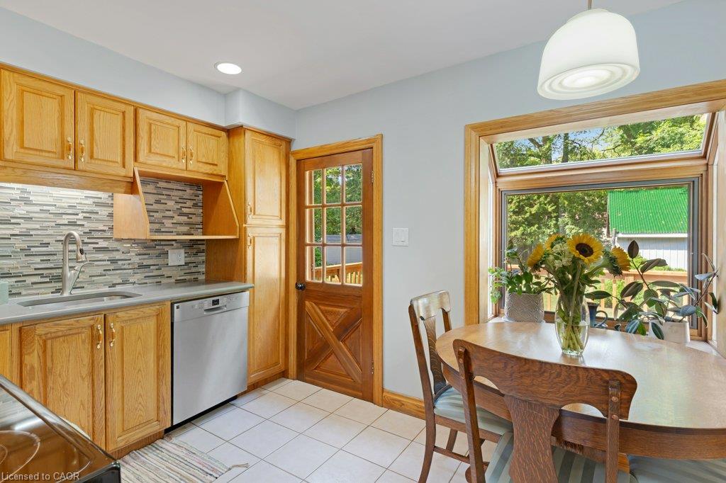 17 Queen Street Property Photo 14
