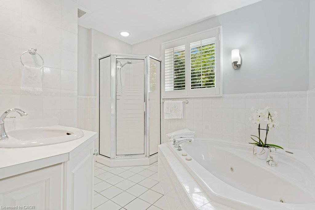 17 Queen Street Property Photo 27