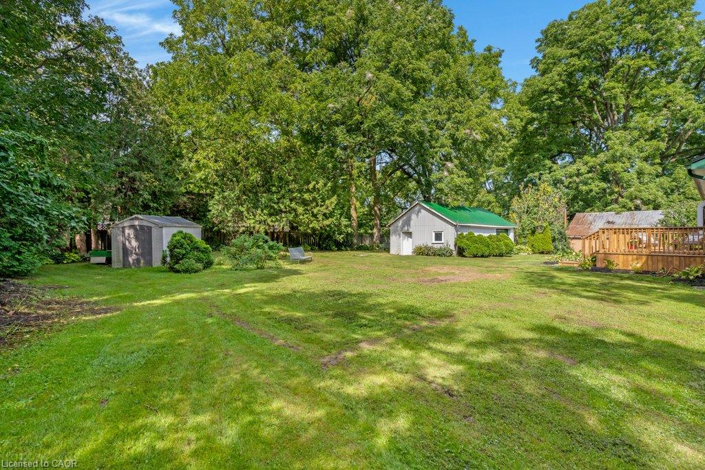 17 Queen Street Property Photo 37