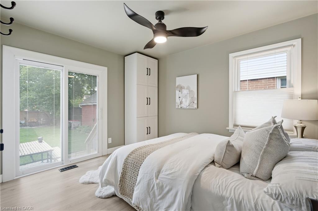 20 Hillview Street Property Photo 12