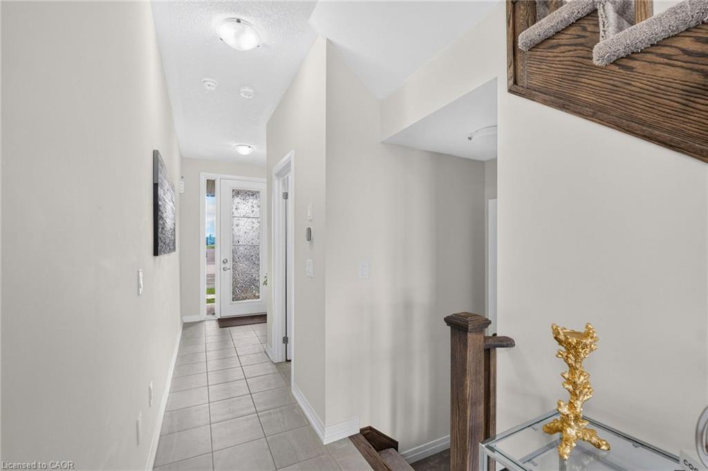 356 Bismark Drive Property Photo 9