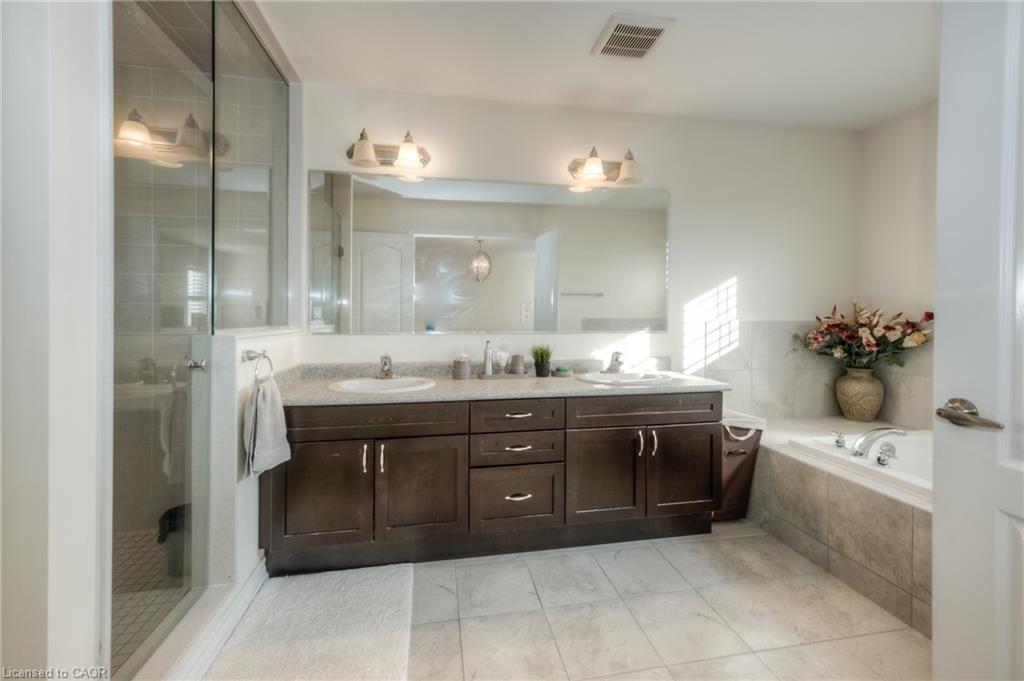 285 Seabrook Drive Property Photo 25