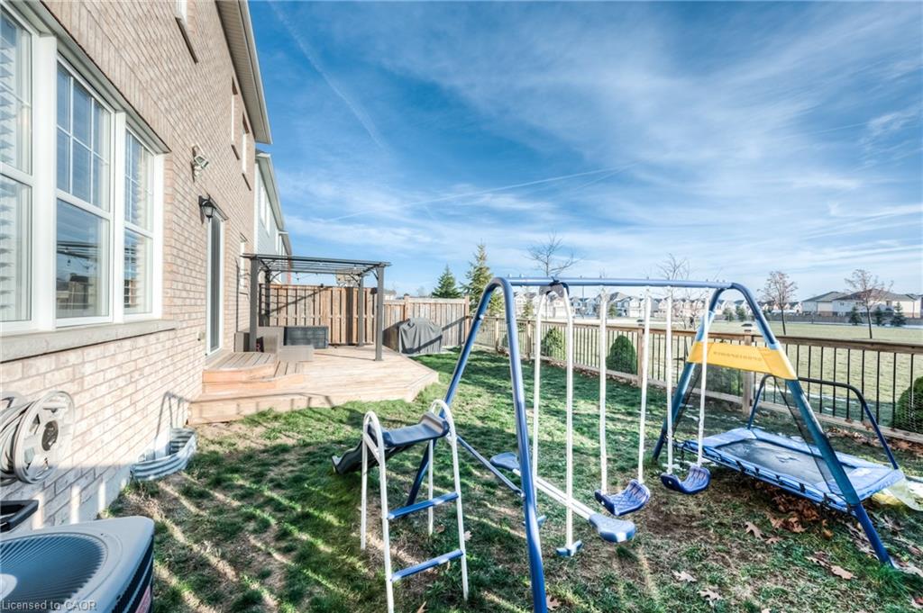 285 Seabrook Drive Property Photo 37
