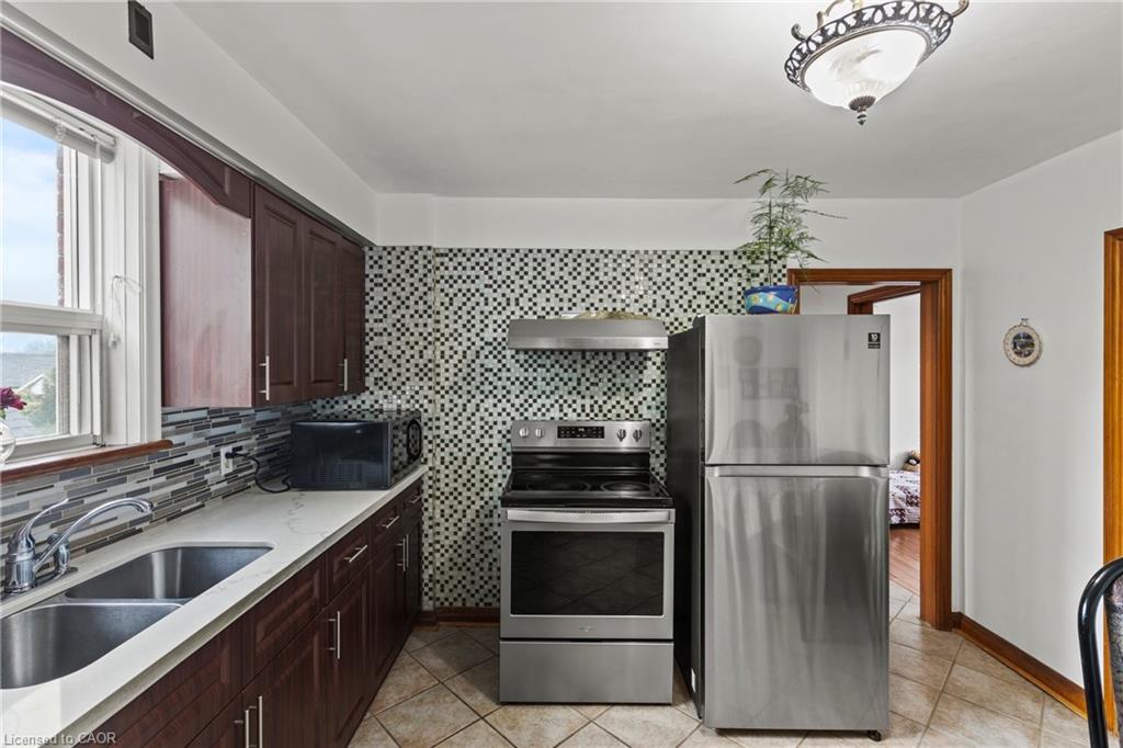 125 Tolton Avenue Property Photo 22
