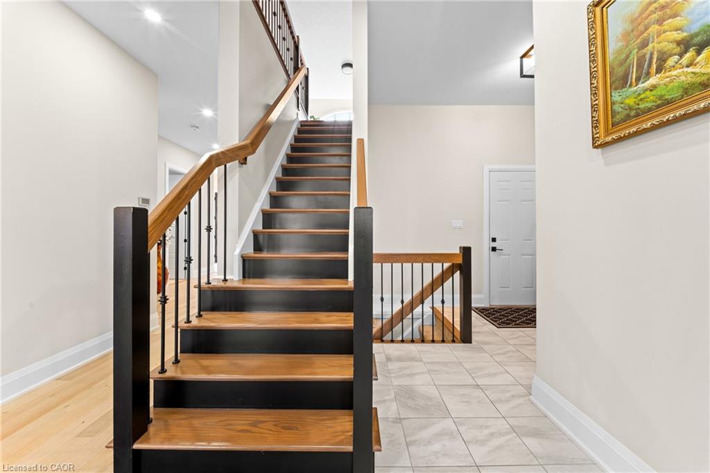 130 Pondcliffe Drive Property Photo 23