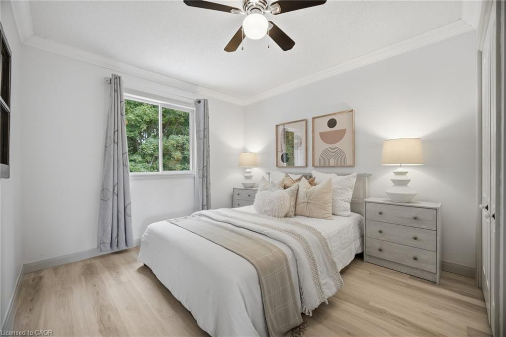 3064 Lakeshore Road W Property Photo 20