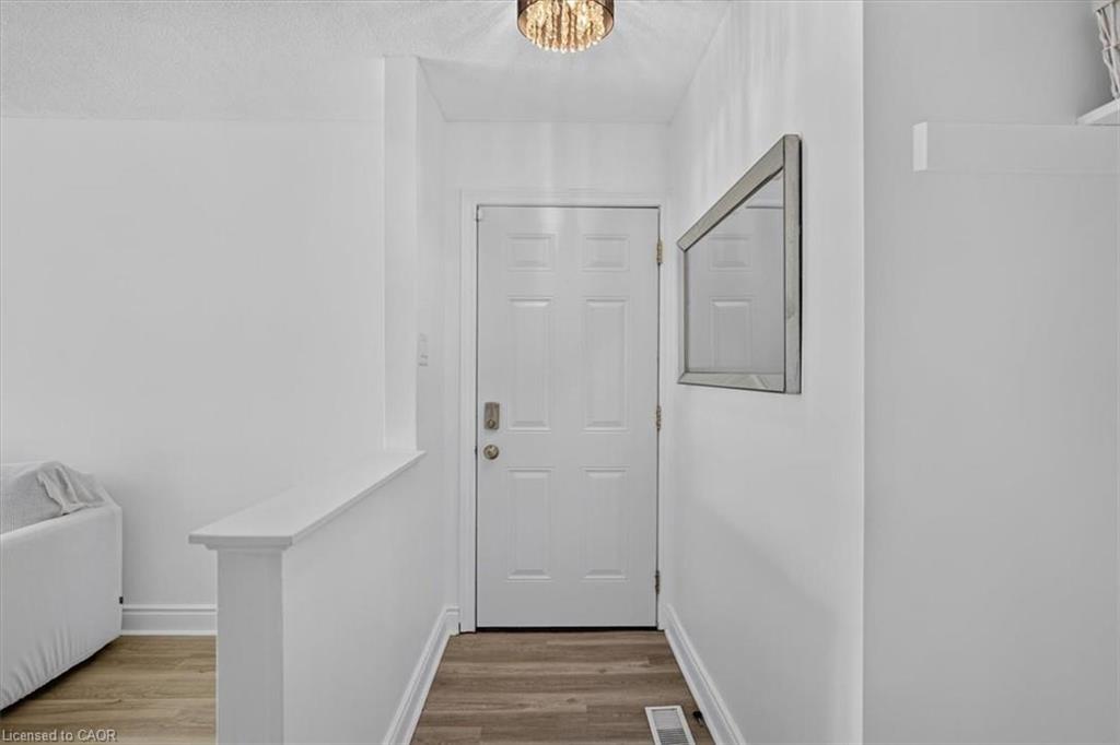 27 Gretna Court Property Photo 3