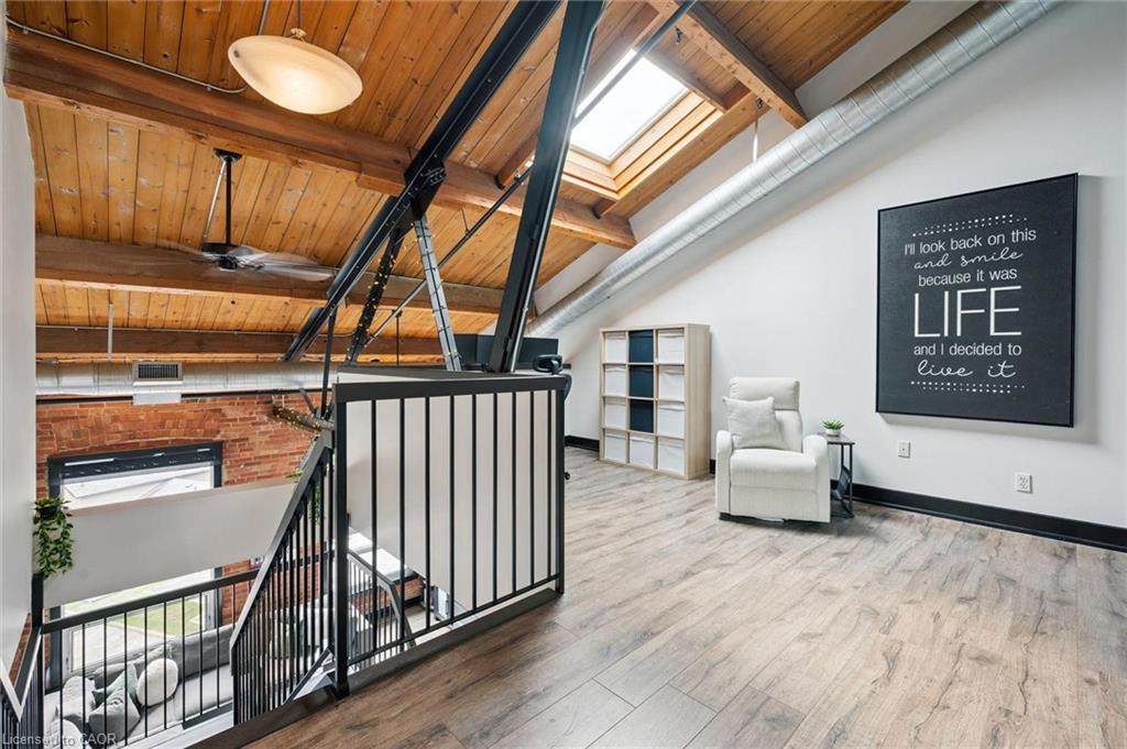 324-26 Ontario Street Property Photo 15