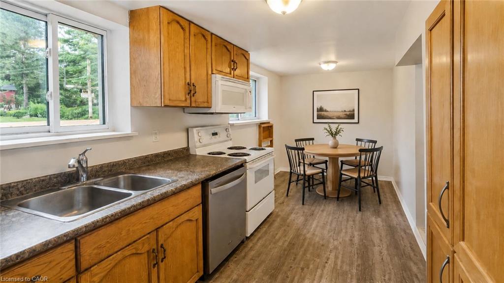 27 Elmhurst Crescent Property Photo 1