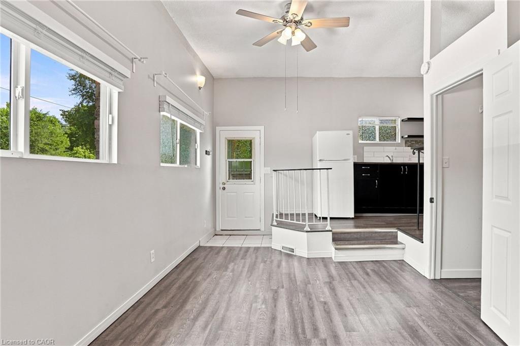 24 Hill Street Property Photo 18