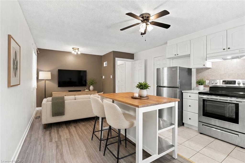 24 Hill Street Property Photo 28