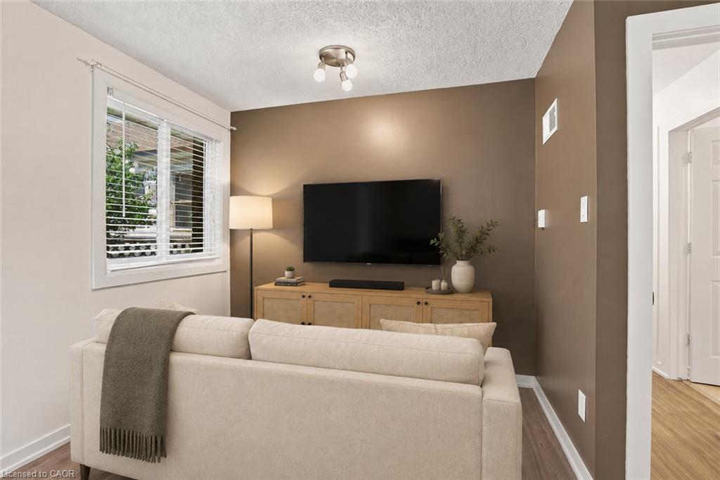 24 Hill Street Property Photo 31