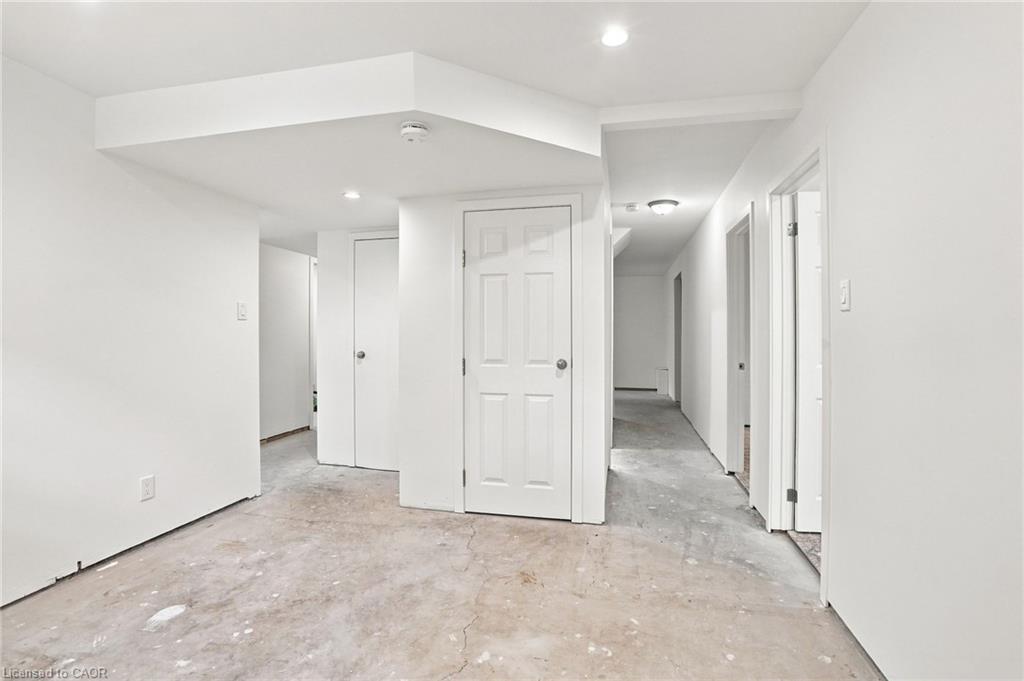 24 Hill Street Property Photo 34