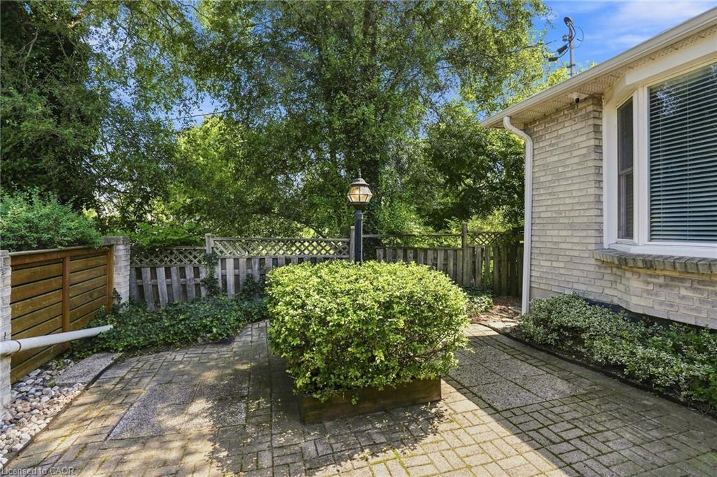 24 Hill Street Property Photo 44