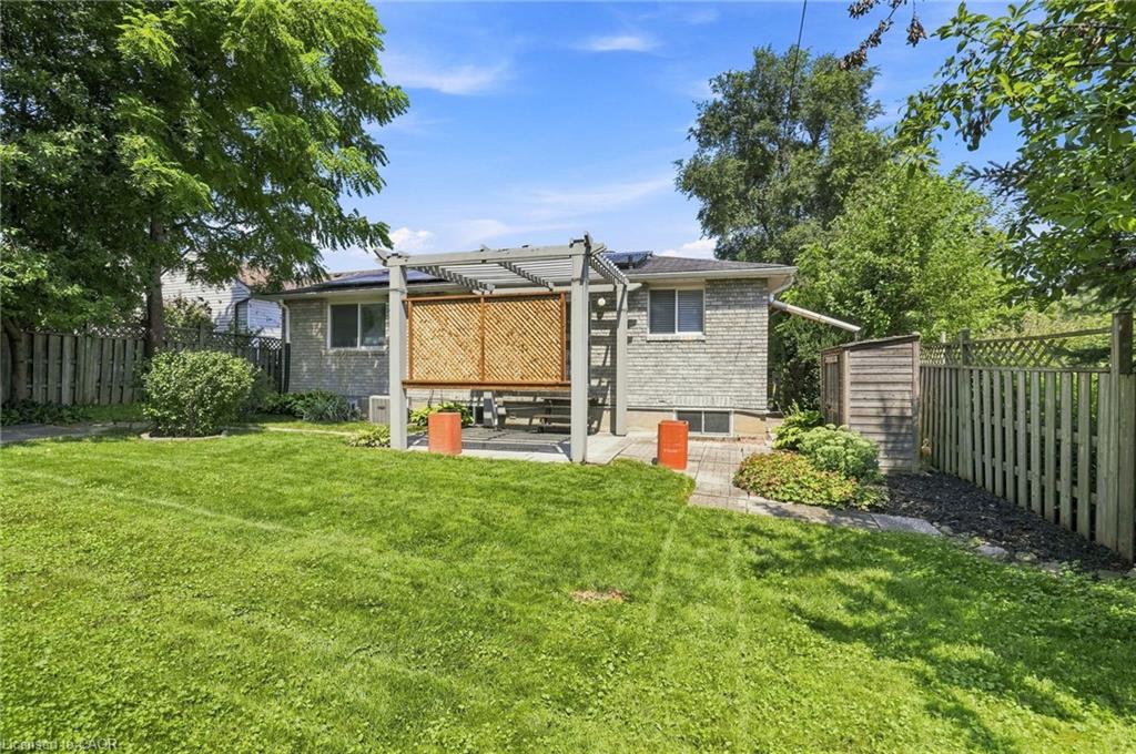 24 Hill Street Property Photo 45