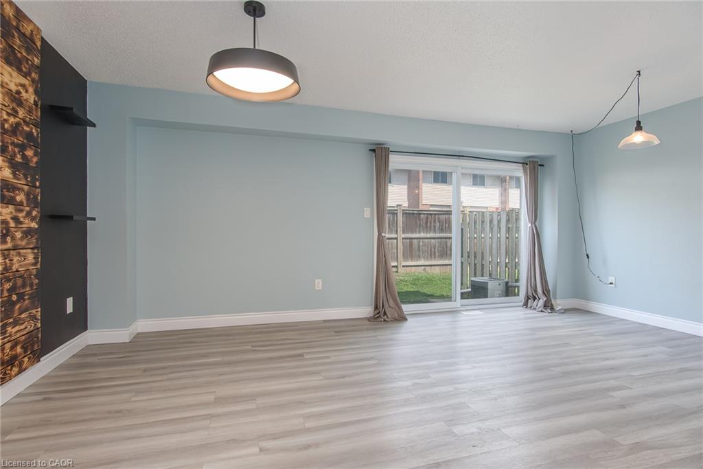 13-125 Sekura Crescent Property Photo 14