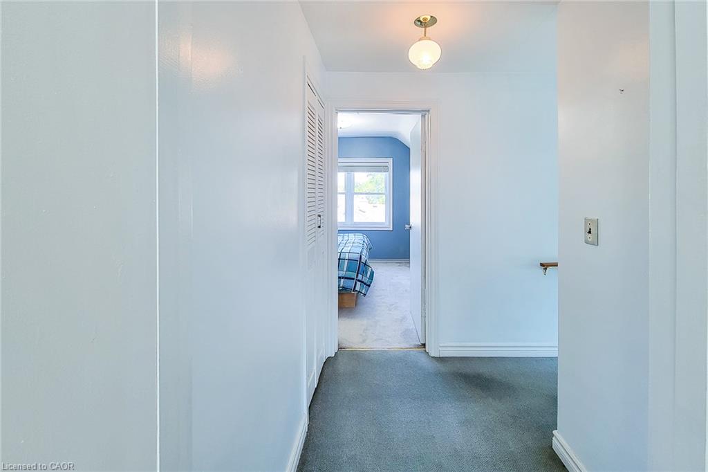 42 Lake Avenue N Property Photo 26