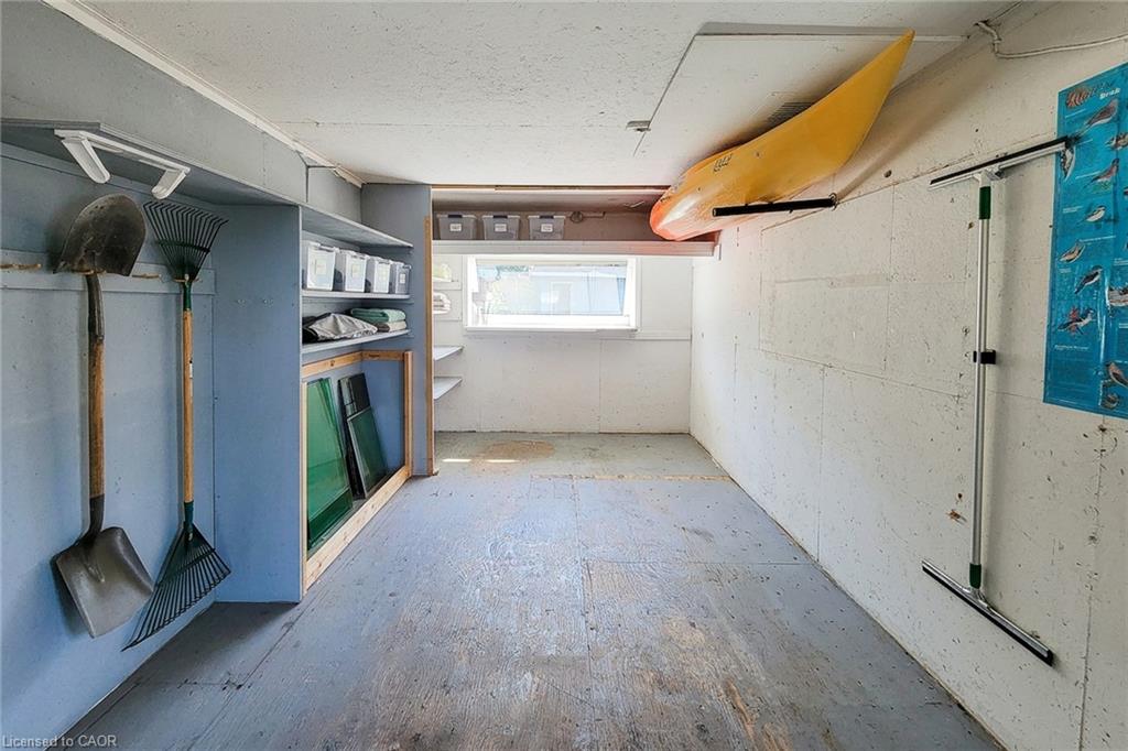 42 Lake Avenue N Property Photo 37