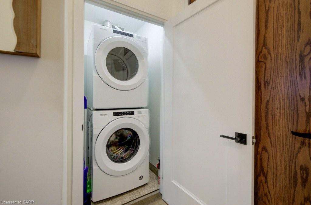 405-19 Guelph Avenue Property Photo 27