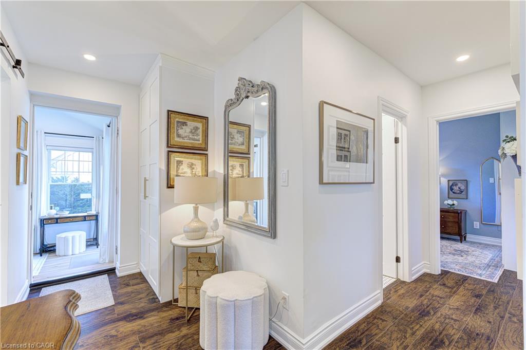 934 Danforth Avenue Property Photo 10