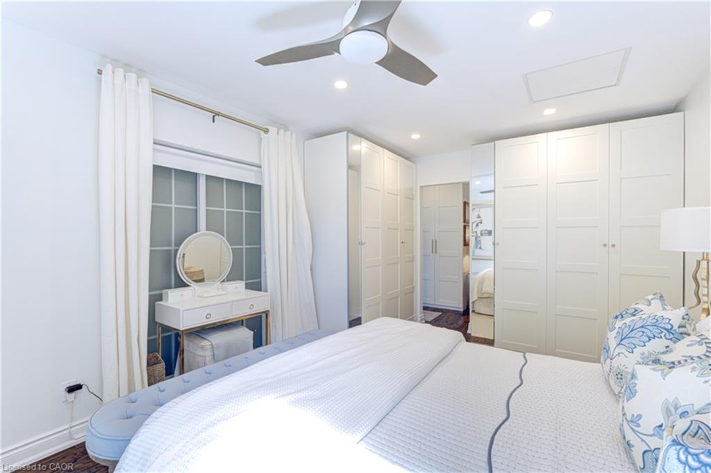 934 Danforth Avenue Property Photo 19