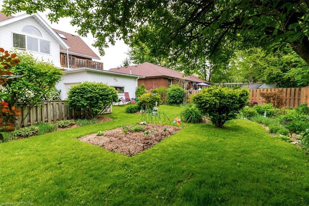 237 Norfolk Street N Property Photo 42