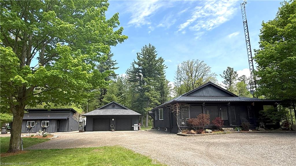 686577 Highway 2 Property Photo 1