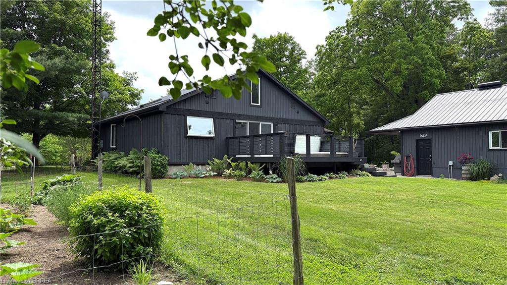 686577 Highway 2 Property Photo 26