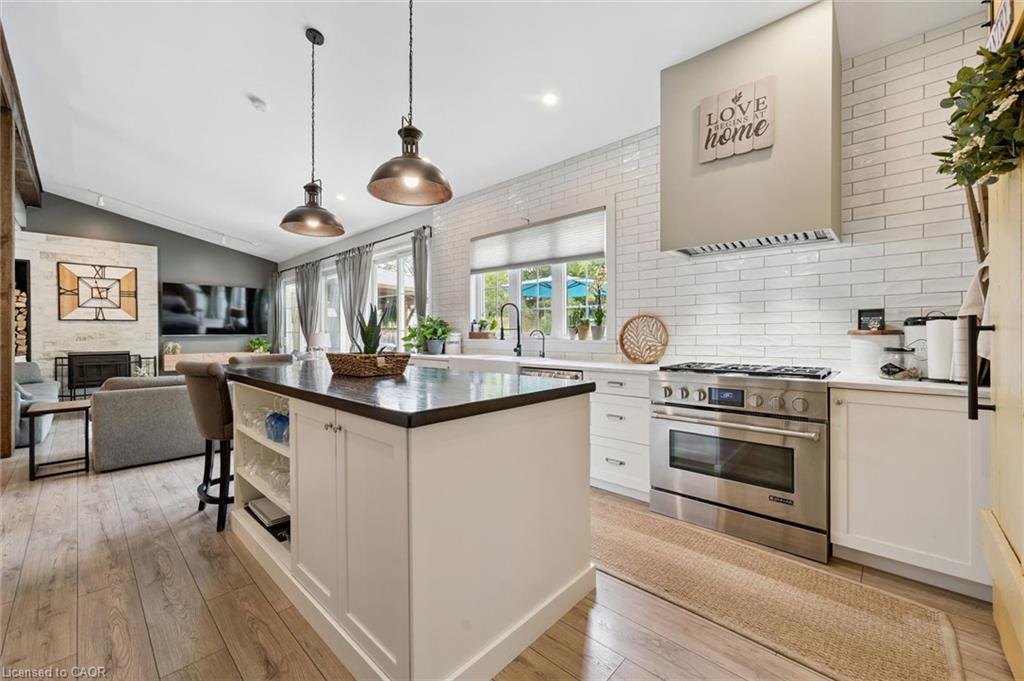 647 Brant-waterloo Road Property Photo 13