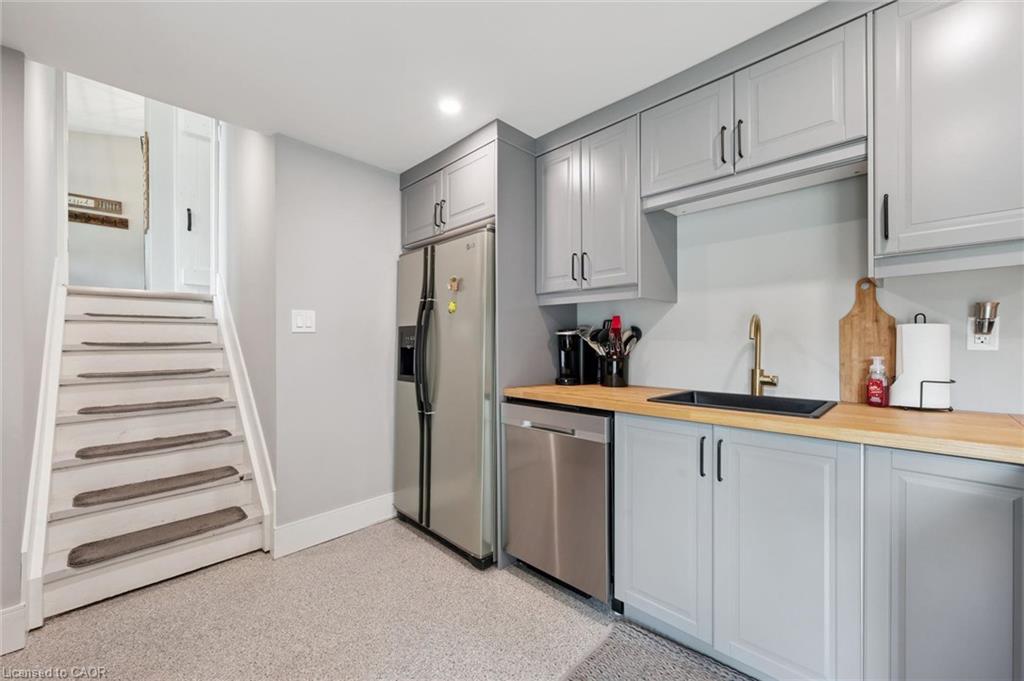647 Brant-waterloo Road Property Photo 32