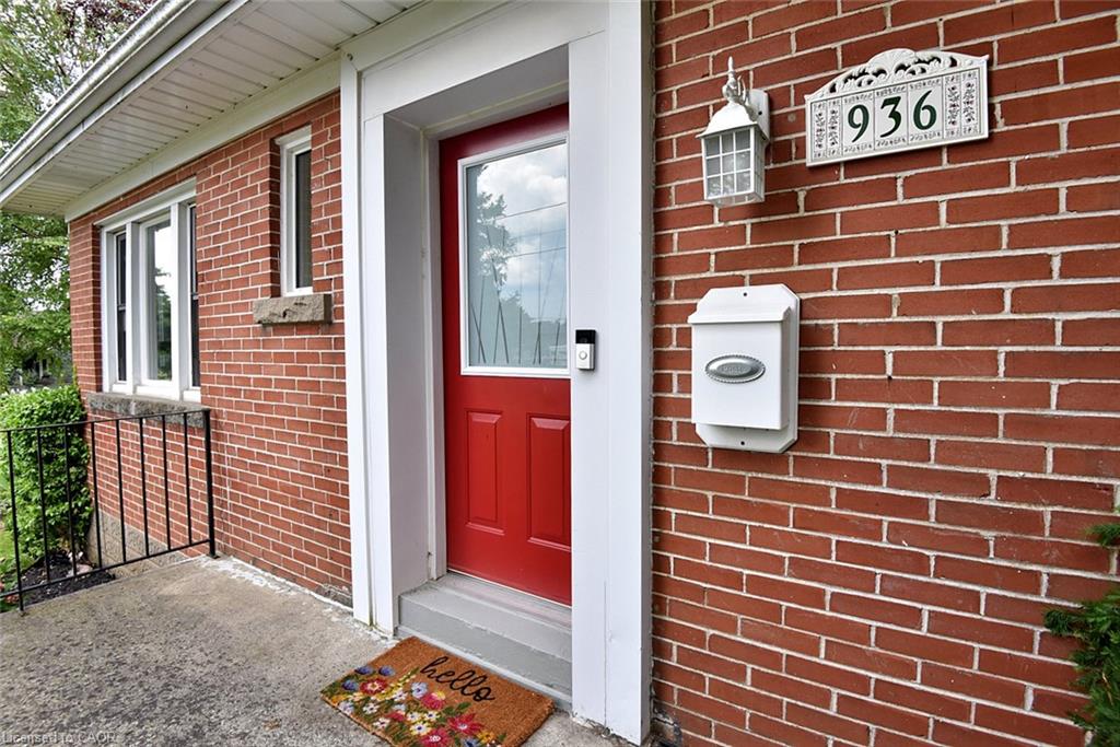 936 Boothman Avenue Property Photo 3