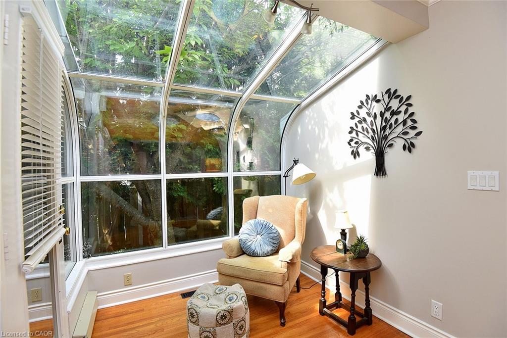 936 Boothman Avenue Property Photo 8