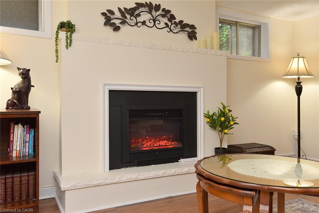 936 Boothman Avenue Property Photo 22