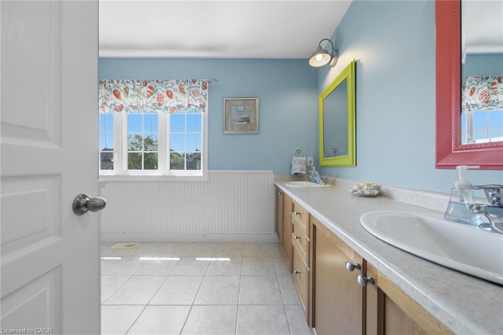 401 Valridge Drive Property Photo 26