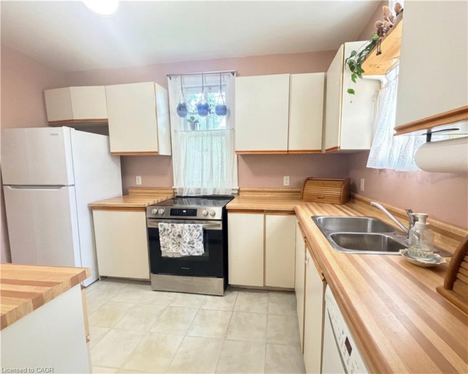 1 Norwood Road Property Photo 11