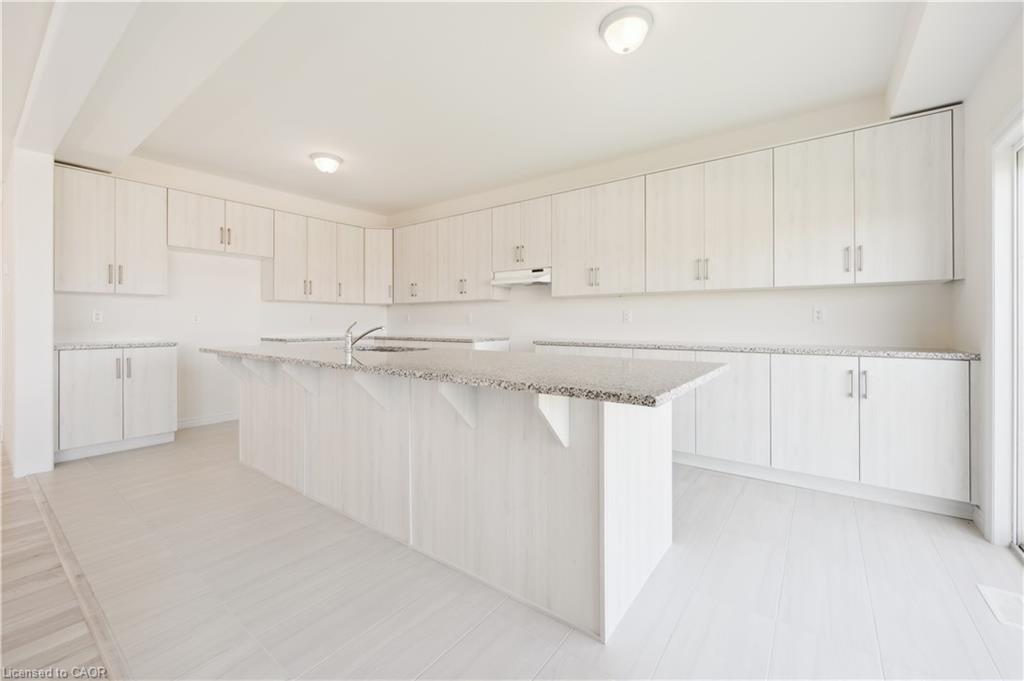 23 Henry Maracle Street Property Photo 5