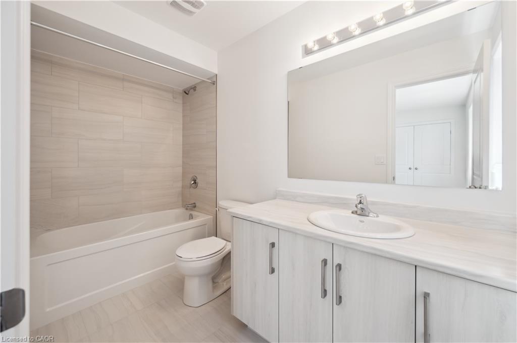 23 Henry Maracle Street Property Photo 8