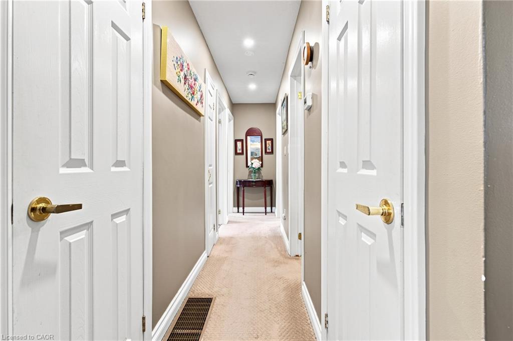 7332 Canborough Road Property Photo 13