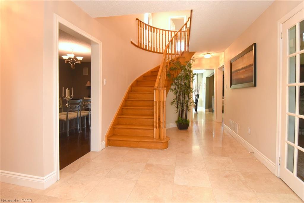 4473 Stonemill Court Property Photo 3