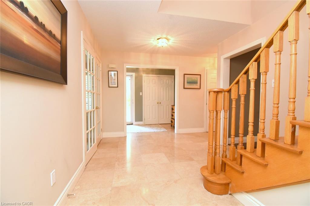 4473 Stonemill Court Property Photo 4
